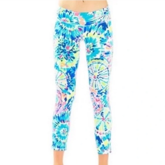 Lilly Pulitzer Luxletic Weekender 21" High Rise Crop Legging in Dive In Sz S - Picture 2 of 11